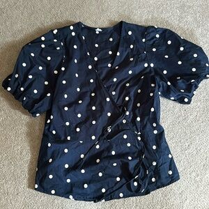 Old navy blouse